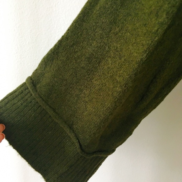 🆕Forest Knit Sweater - Picture 2 of 3